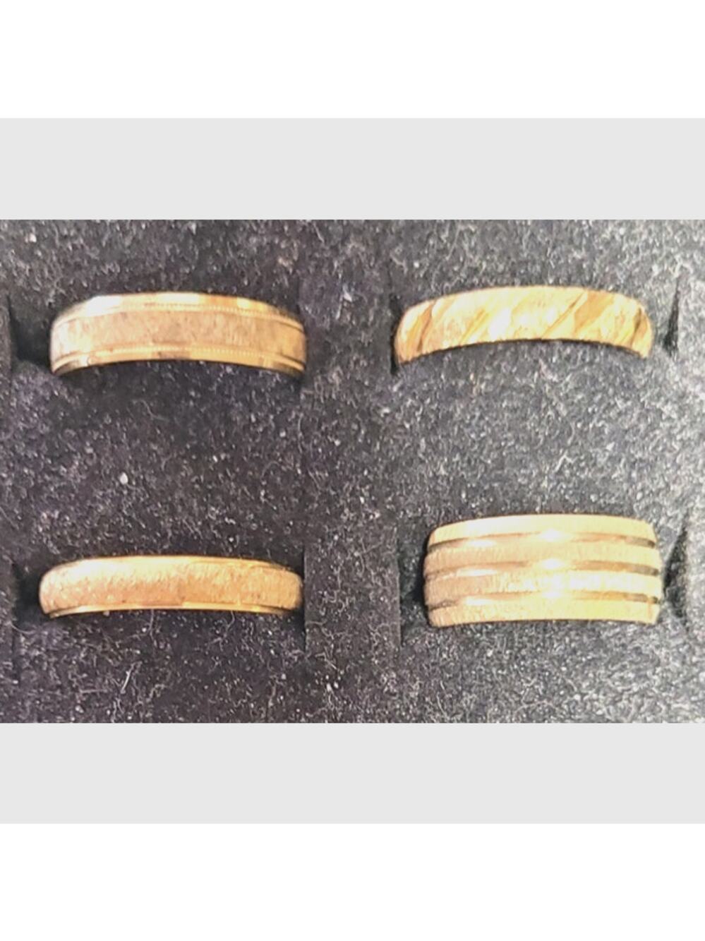 Lot of 4 Vintage Brass Band Rings Stackable Size 10 Size 7 Unisex Plain Textured